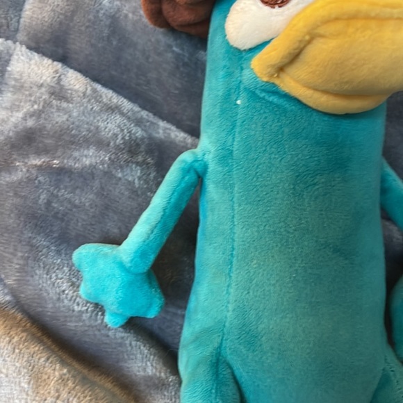 💕 Preloved EUC “Phineas and Ferb” ~ “Perry the Platypus” Plush - Picture 3 of 12